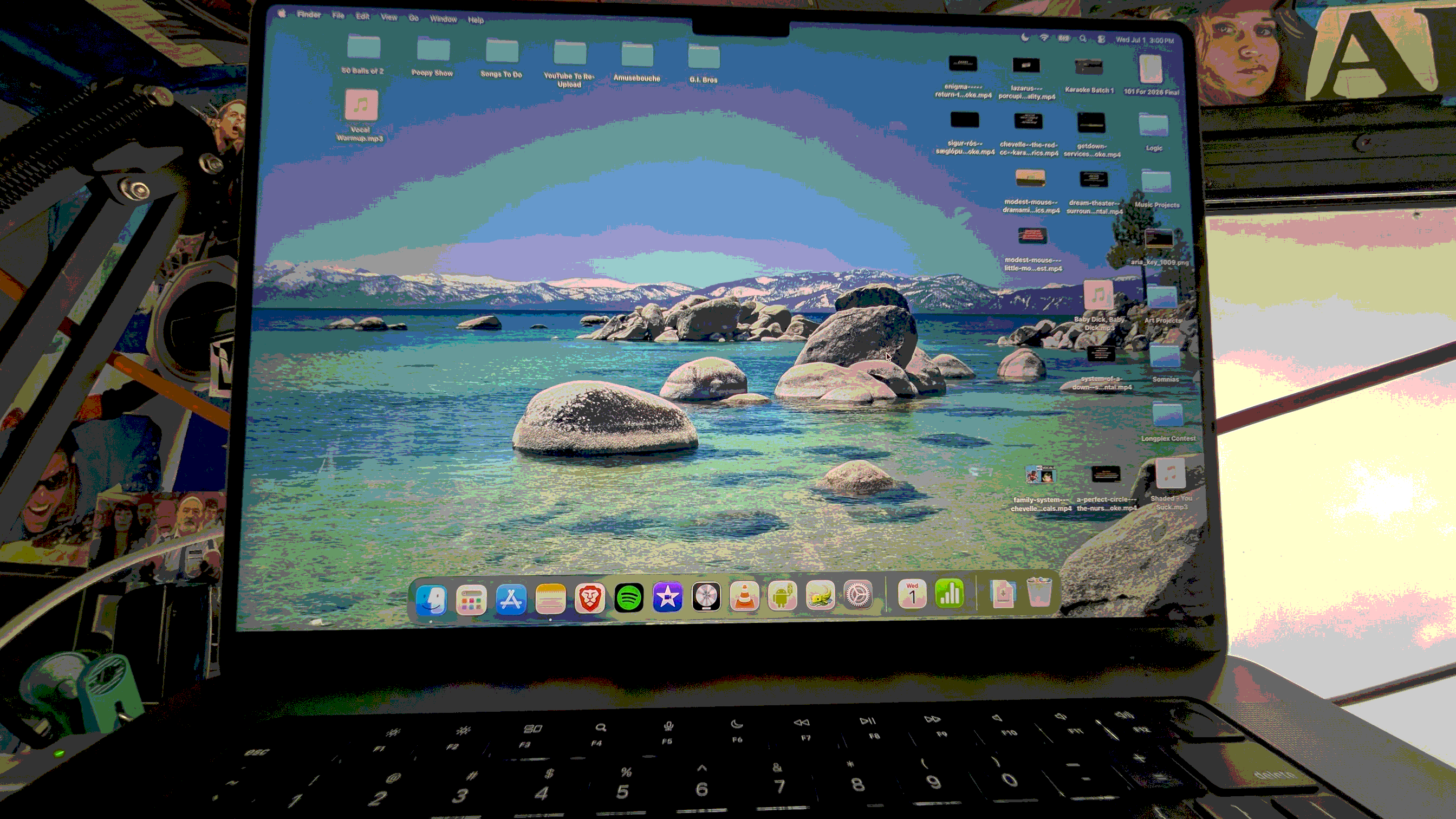 Open MacBook